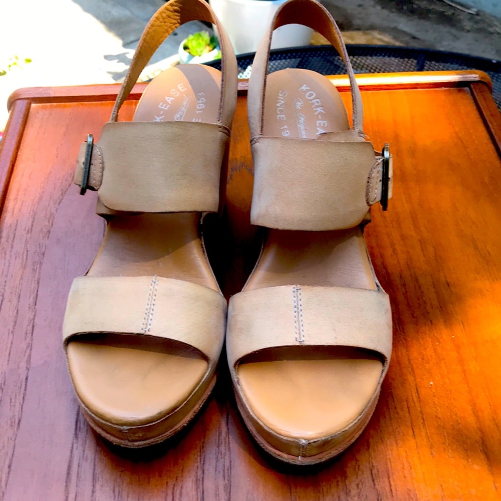 KORK - EASE All Leather Chunk Heel